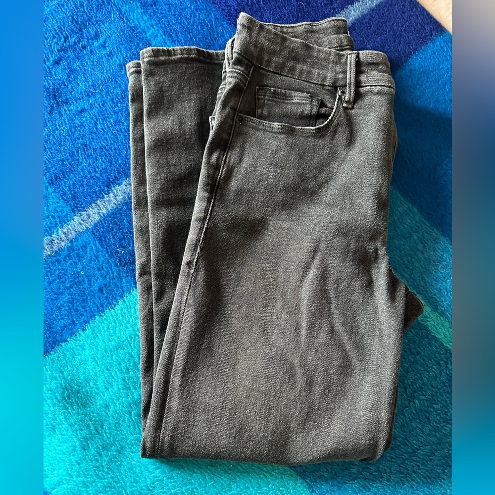 GOOD AMERICAN JEANS 8/29